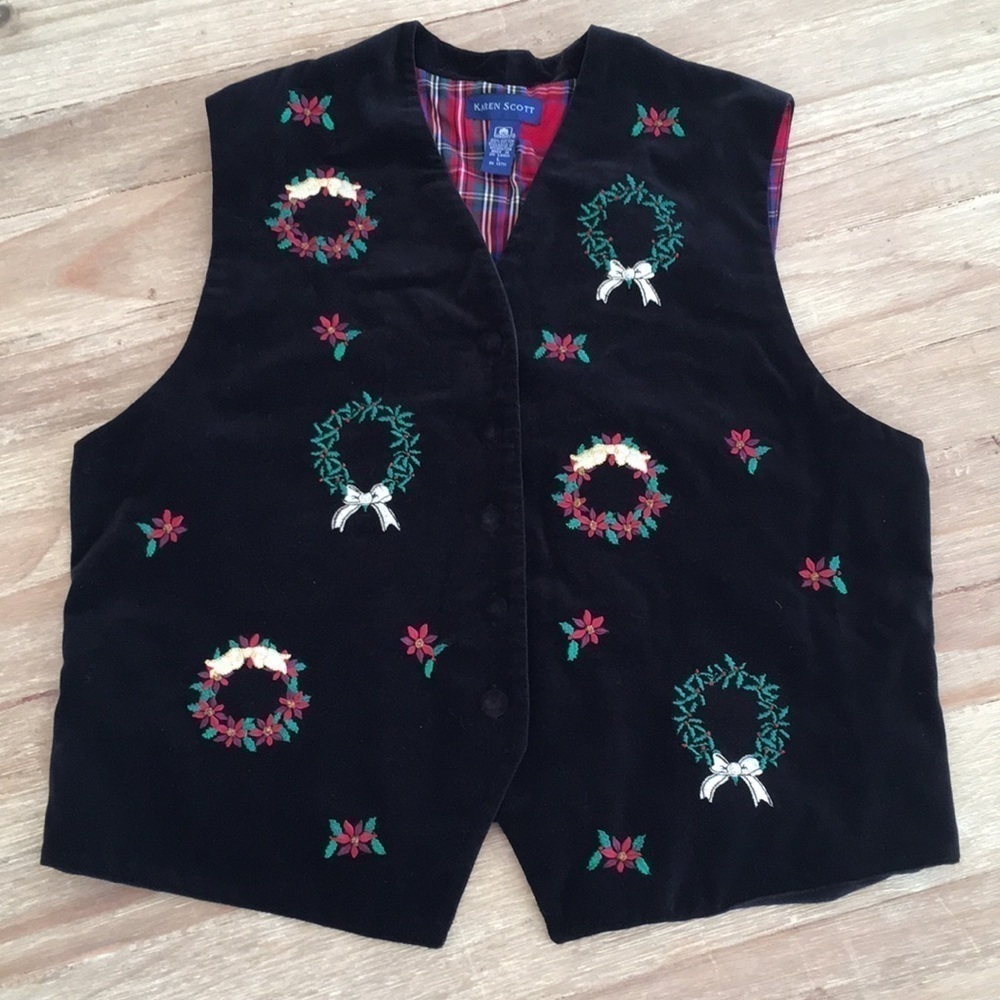 Karen Scott Black Velvet Christmas Vest Embroidered Wreath Poinsettias Size L